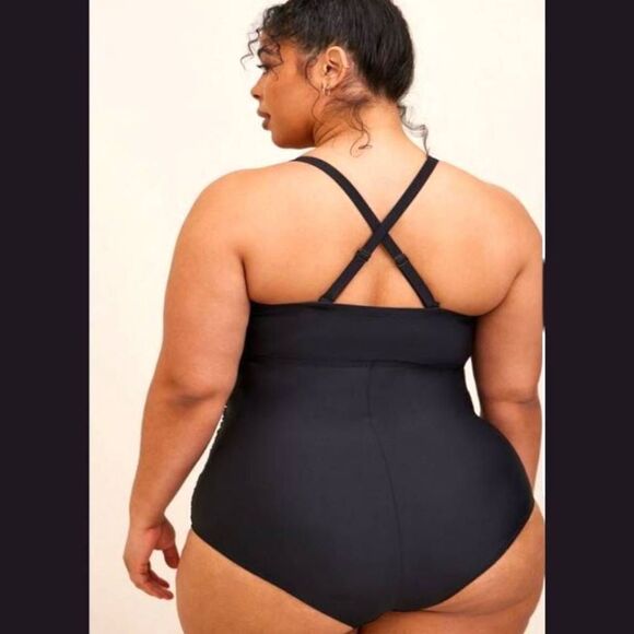 TORRID Plus Size Black Slim Fix Wireless Lattice Front One Piece Swimsuit 4X - Picture 7 of 13
